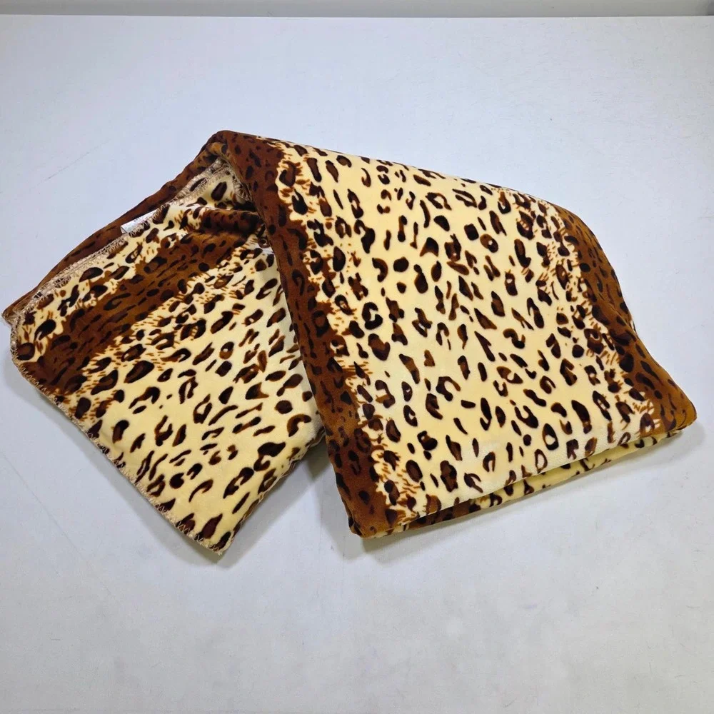 Leopard Print Blanket 80x88 Brown Animal Safari Plush Fleece Maximalist Pimp